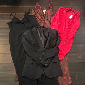 Zara Banana Republic H&M Capulet 

4 for 30

Sorry no bundling, will cancel.